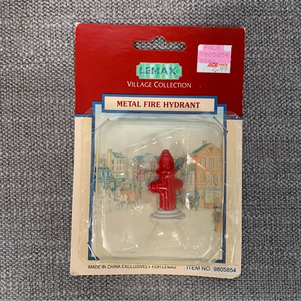 Lemax Christmas Red Metal Fire Hydrant Miniature Dollhouse Crafts